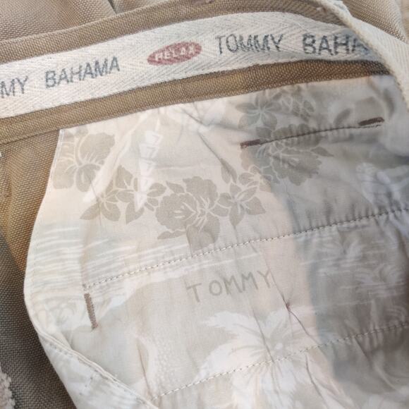 Tommy Bahama Silk Pleated Shorts - Picture 8 of 10